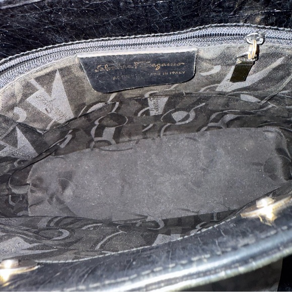 Vintage Salvatore Ferragamo Croc Embossed shoulder bag tote - Picture 11 of 13